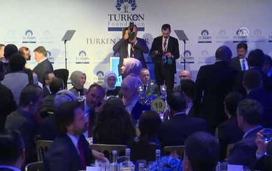 Turken Vakfı İngiltere Başkanı Hakan Camuz