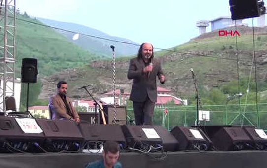 Van Çataklılar Festivalin Son Gününde Kıraç'la Coştu
