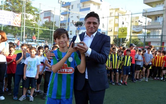 Aliağalı Şampiyonlar Ödüllerine Kavuştu
