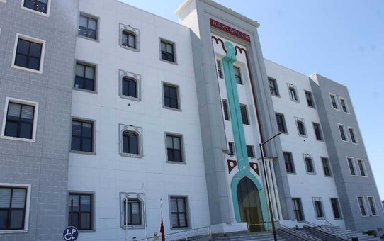 Yalova Üniversitesi'nde Logo Polemiği