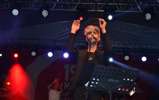 Tekirdağ'da Manuş Baba Rüzgarı Esti