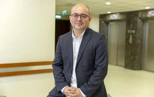 Doç. Dr. Çiftçi: 'Ses Kısıklığı Hastalık Habercisi Olabilir'