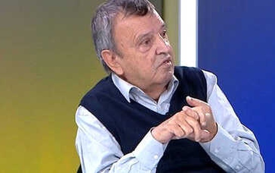 Fenerbahçe'de Yaprak Dökümü Başladı, Alaattin Metin Kulüple Yollarını Ayırdı