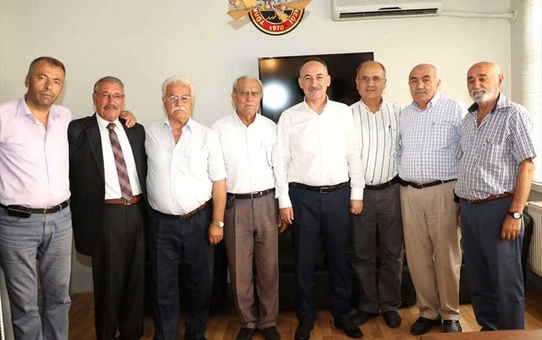 Belediye Başkanı Saygılı Emeklilerle Bir Araya Geldi
