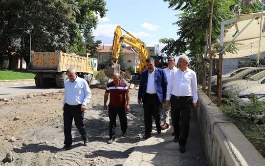 Zübeyde Hanım Caddesi'nde Çalışmalar Başladı