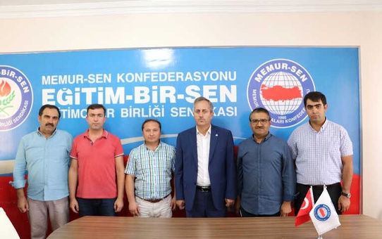 Sendikadan Okul Müdür Yardımcısına Saldırıya Kınama