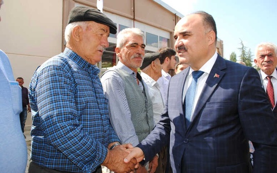 Vali Günaydın Sarıidris'te Halkla Kucaklaştı