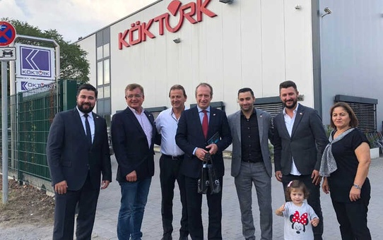 Alman Vekilden Türk Esnaflara Övgü