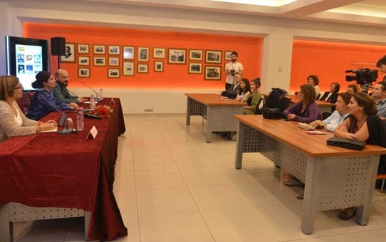 Kütüphane Günleri 'Medya ve İktidar' Söyleşisiyle Sona Erdi