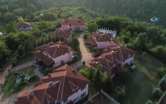 4 Yaşına Kadar Konuşamayan Hasan, At ve Havuz Terapisi ile 3 Ayda Otizmi Yendi