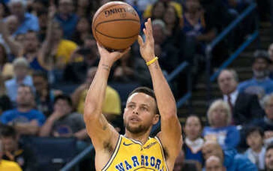 Stephen Curry Alev Aldı