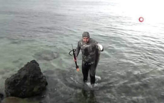 Zıpkınla 10 Kiloluk Levrek Avladı