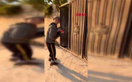 Şanlıurfa Ceylanpınar Engelli Gencin Ayakkabı Sevinci