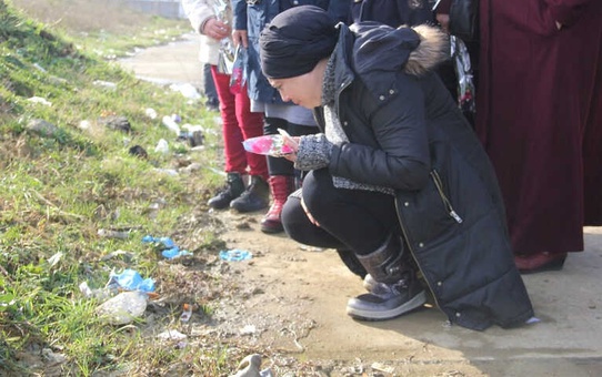 Merve'nin Öldürüldüğü Yere Karanfil Bıraktılar