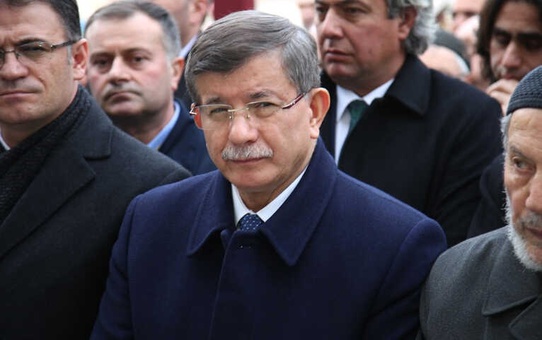 Davutoğlu, Tokat'ta Cenaze Törenine Katıldı