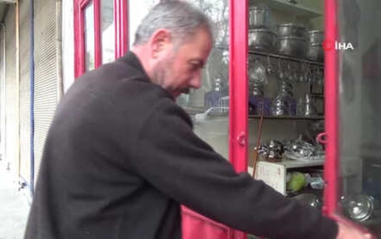 Ömrünün 45 Yılını Kalay Yaparak Geçirdi