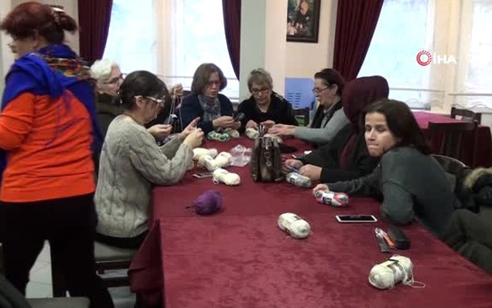 Poşetler Paralı Olunca Kursta File Örmeyi Öğreniyorlar