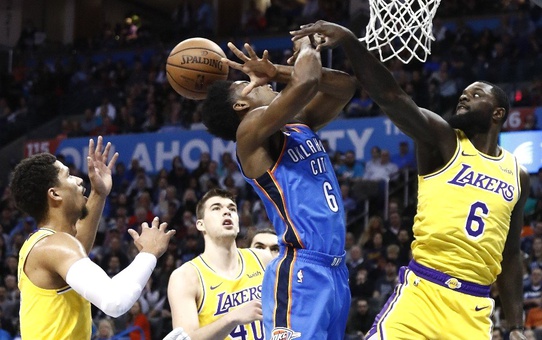 Los Angeles Lakers, Oklahoma City Deplasmanında Uzatmada Güldü