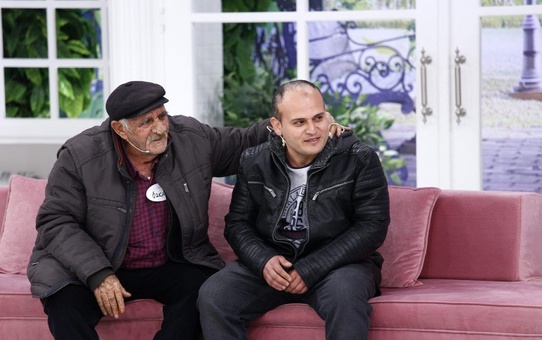 14 Yıldır Kayıp Oğluna Esra Erol'da Kavuştu