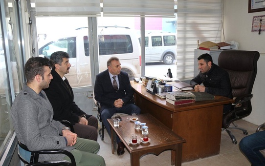 Başkan Karaatay'dan Esnaf ve Hasta Ziyareti