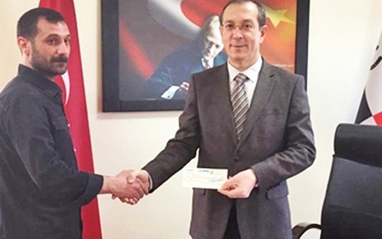 14 Şubat'ta 14 Liralık Kuponla At Yarışı Oynayan Talihli, 1,7 Milyon Lira Kazandı