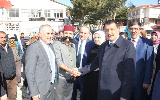 AK Parti Heyetinden Arapgir'e Çıkarma