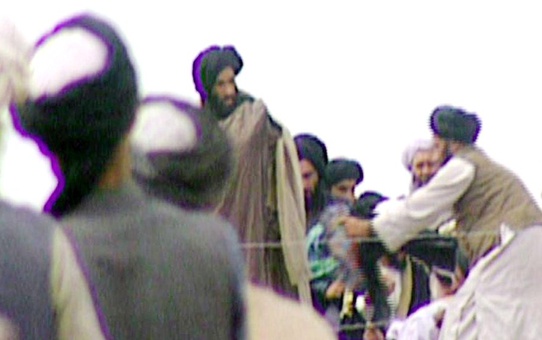 Taliban Lideri Molla Ömer 'Abd Üssü'nün Yakınında Yaşadı'