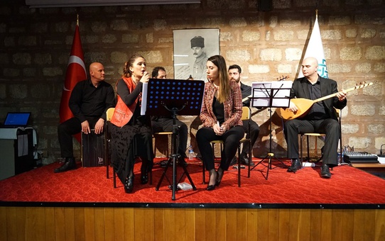 Çanakkale Zaferi Türkülerle Anlatıldı