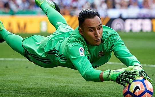 Keylor Navas, Eski Hocası Santiago Solari'yi Topa Tuttu