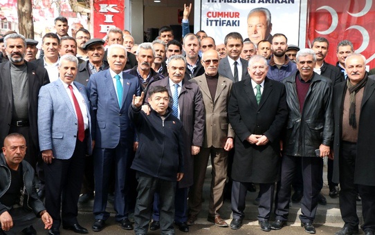 Eski Vekil Akdoğan'dan Cumhur İttifakı Adayı Arıkan'a Destek