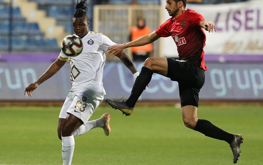 Spor Toto 1. Lig: Osmanlıspor: 2 - Eskişehirspor: 4