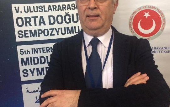 Avrupa Mültecileri Ellerinde Çiçeklerle Karşılamıyor'