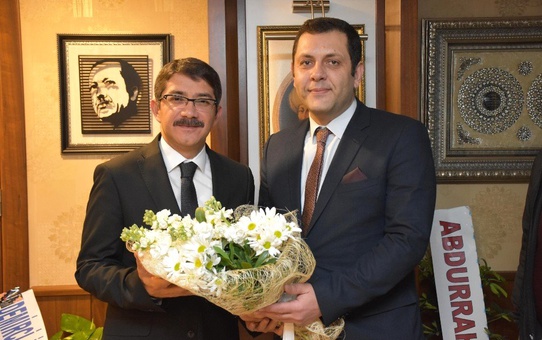 DP'li Adaydan Başkan Çelik'e Seçim Tebriği