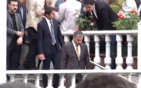 Cumhurbaşkanı Erdoğan, Fazlı Kılıç'ın Annesinin Cenaze Törenine Katıldı