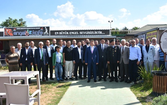 Aliağa protokolü bayramlaştı