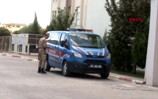 Memiş, derede boğuldu, yakınları sinir krizi geçirdi