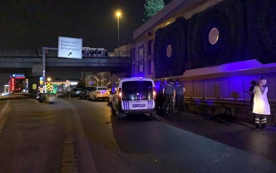 Duvardan D-100'e düşüp hayatını kaybeden genci, oradan geçen ağabeyi fark etti