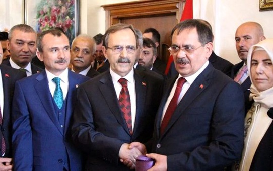 Samsun Büyükşehir Belediyesi'nde eski başkanın yaptığı zammı yeni başkan iptal etti