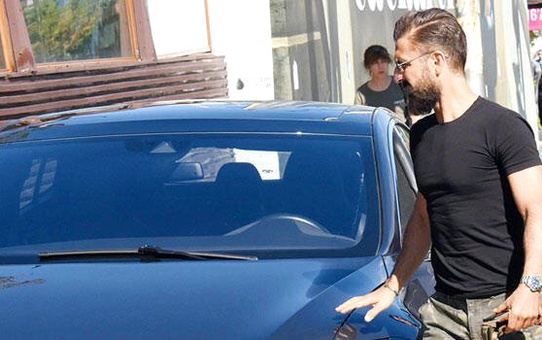 Harun Tan ortaya çıktı