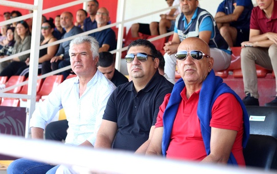 Başkanlardan alt yapı maçlarına yakın takip