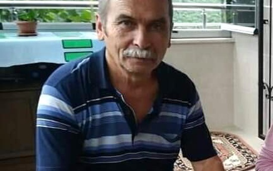Kestiği ağacın altında kalarak hayatını kaybetti
