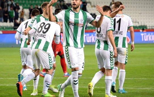 'Savunma bakanı' yeniden Konyaspor'a dönmek istiyor