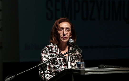 'Yılın Yazarı Nezihe Meriç' etkinlikleri sempozyumla sona erdi