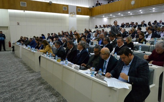 Gaziemir'deki çöp konusu meclis gündeminde