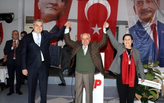 Alaşehir CHP'de yeni başkan Hasçelik oldu
