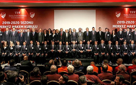 2020 yılı FIFA hakemlerine kokartları törenle takıldı