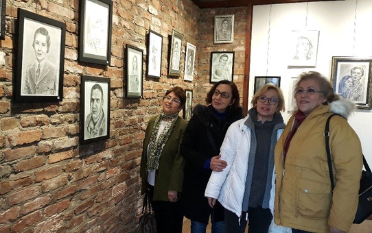 Eskişehirli ressam Salih Sel'den 'Karakalem Portre Sergisi'