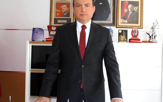 Eski başkan kalp krizinden hayatını kaybetti