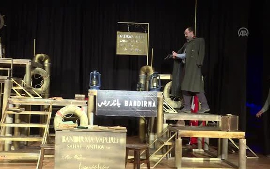 Anadolu'nun yetiştirdiği sanatçılardan Kortidis'in kaleminden farklı bir 'Bandırma Vapuru' hikayesi