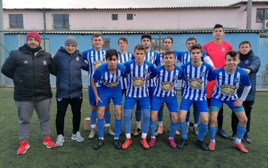Yunusemre U19 takımı galibiyet serisini sürdürdü
